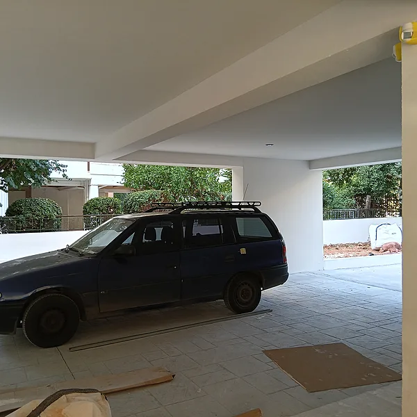 Private parking&nbsp;